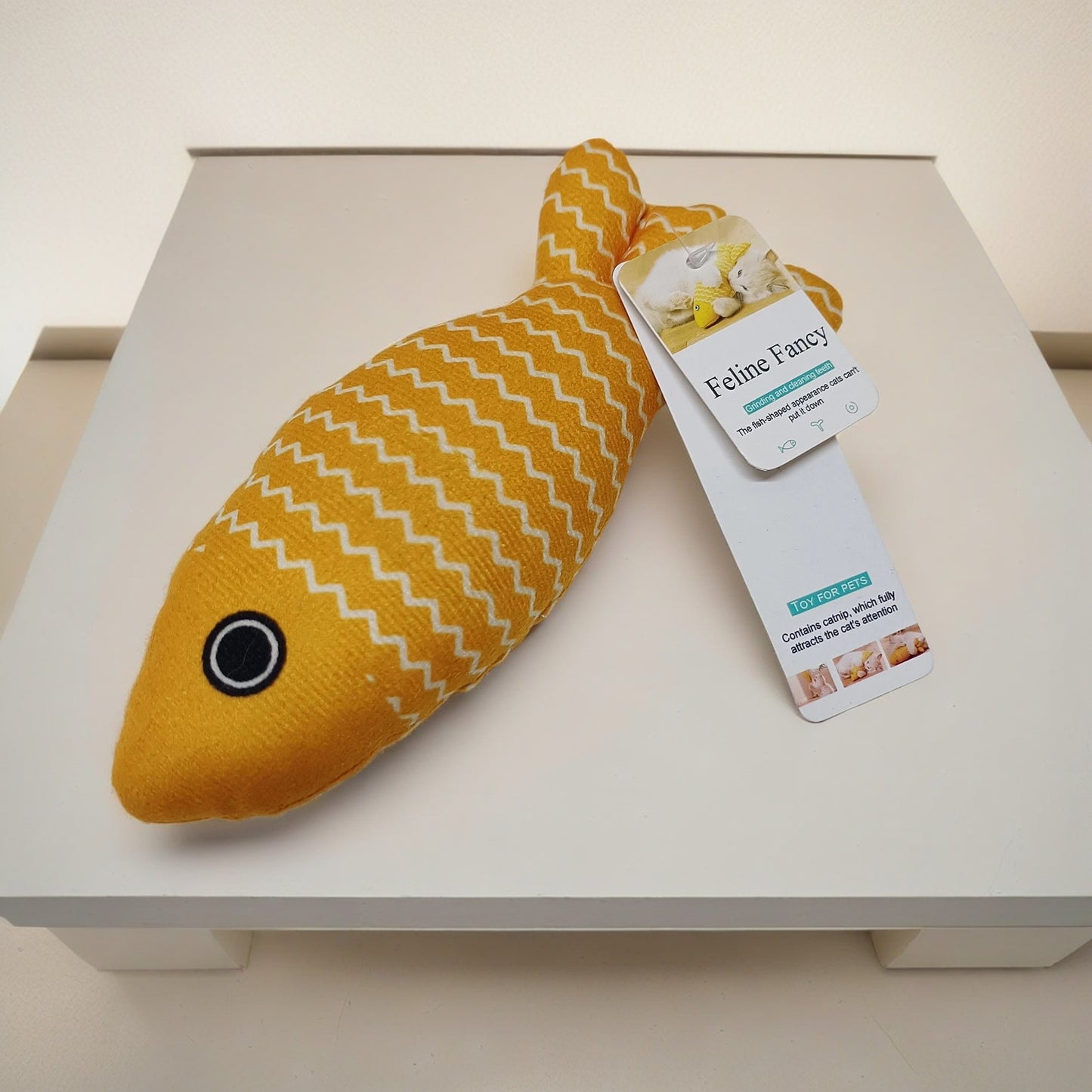 Mint-Infused Fish Toy Cushion for Cats